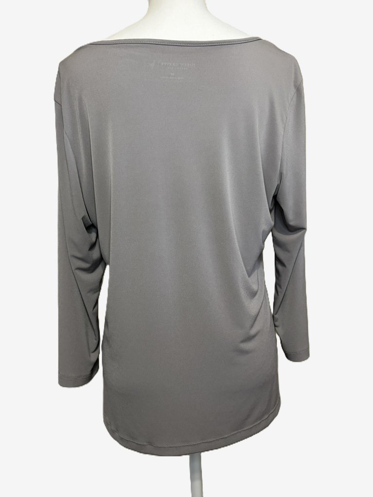 Susan Graver Essentials Liquid Knit Tunic Gray Medium M 3/4 Sleeve Stretch Top — image 3 of 8